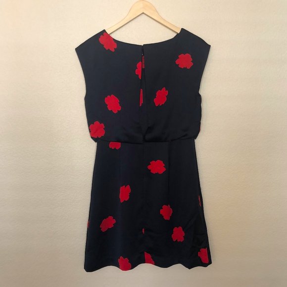 Beautiful Navy Sheen Dress with Red Poppy Design - Picture 2 of 4